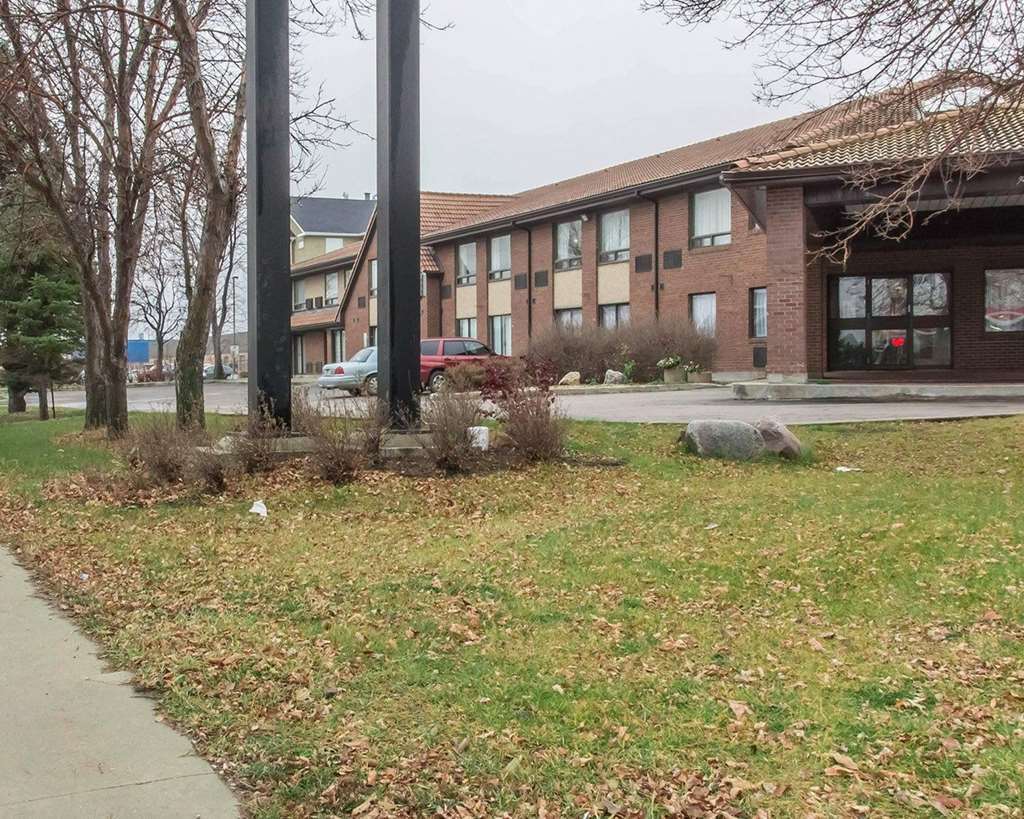 Comfort Inn Airport Winnipeg Exterior foto