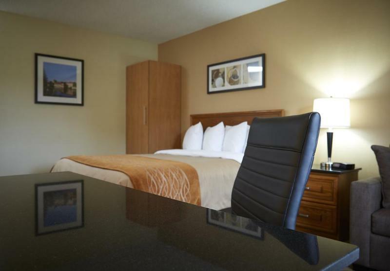 Comfort Inn Airport Winnipeg Exterior foto